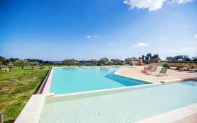 Pool - Foto: Bruno Castobello